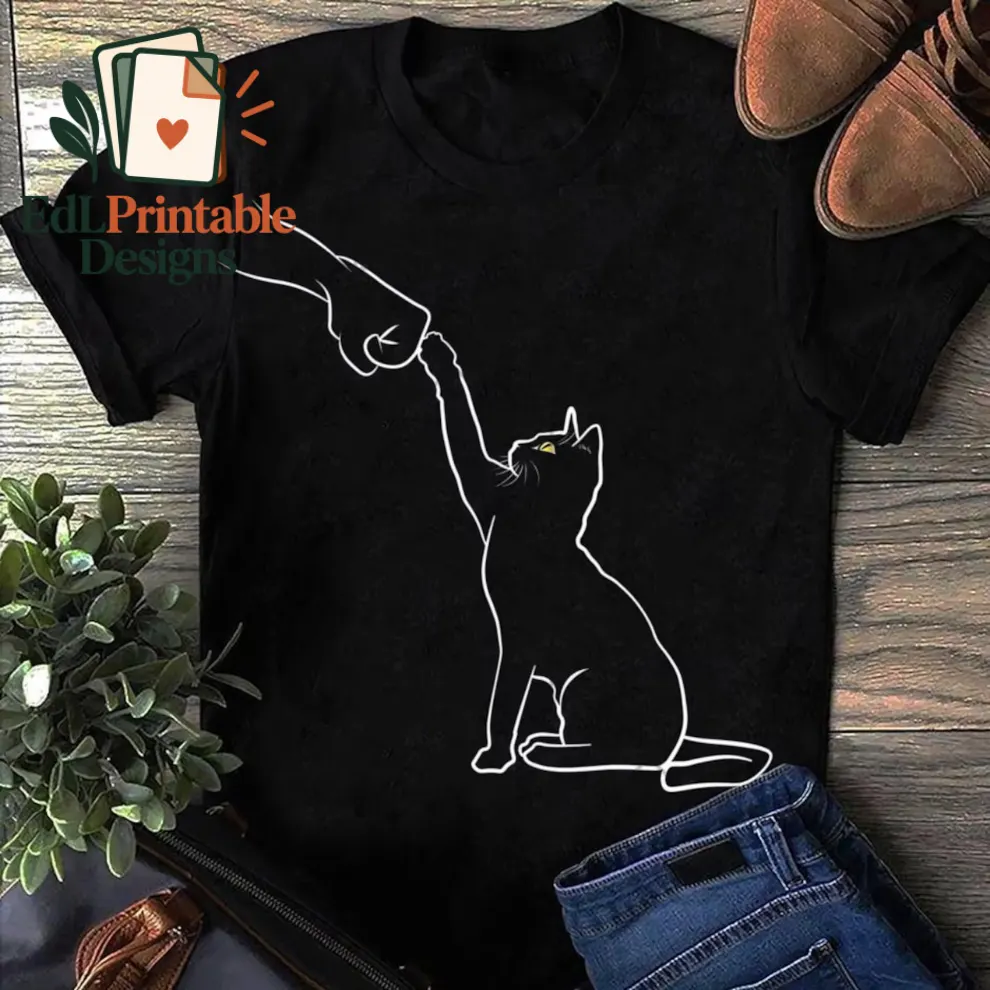 Cute Cat Fist Bump T-Shirt for Cat Lovers - Soft and Comfy Wear